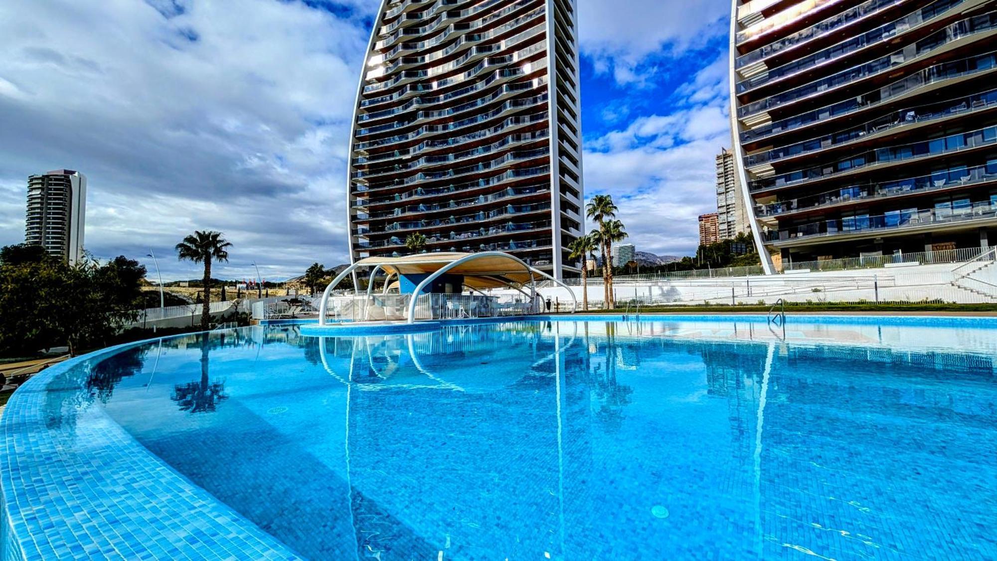 Sunset Waves Superb Apartments 貝尼多姆 外观 照片